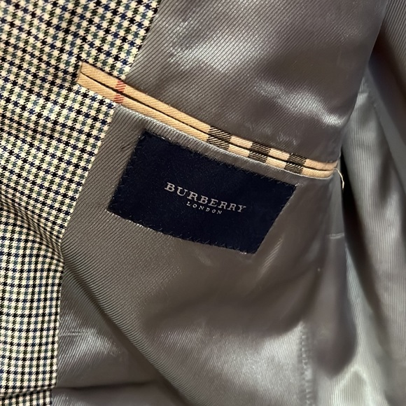 Mens Burberry blazer - Picture 3 of 3